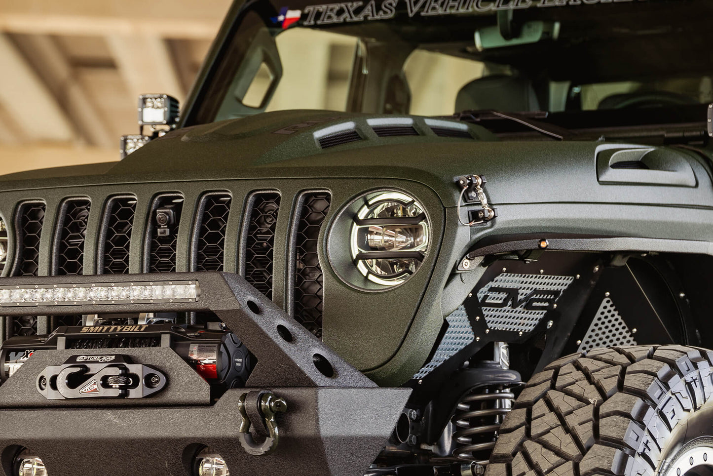 DV8 Wrangler & Gladiator Replacement Hood