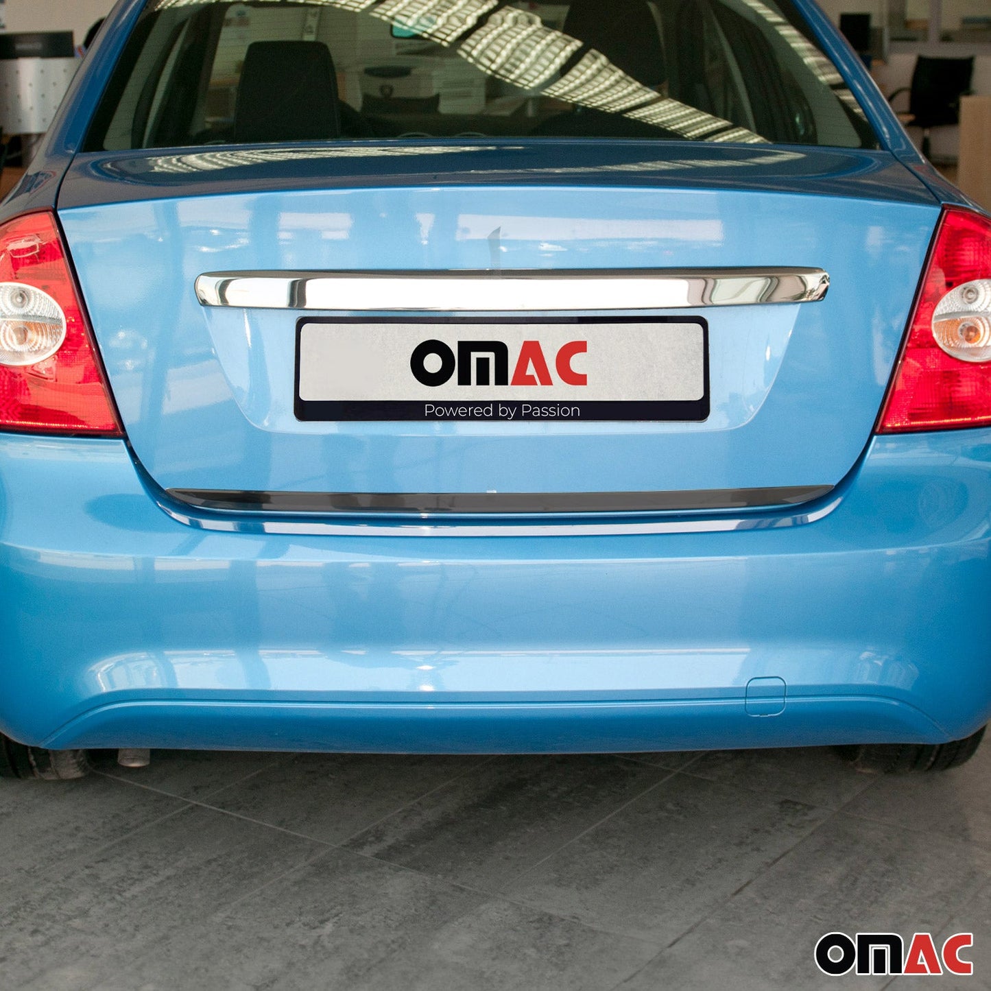 2012-2014 Ford Focus Sedan Rear Trunk Molding Trim