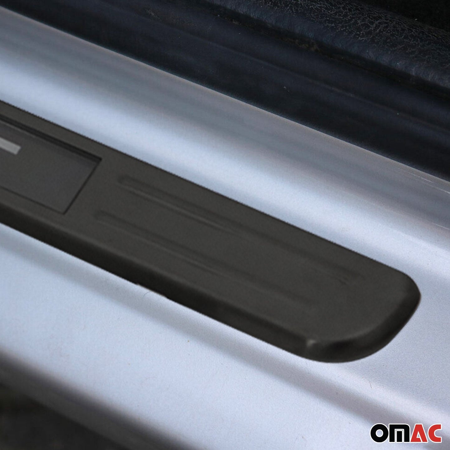 OMAC Door Sill Scuff Plate Illuminated for Honda Brushed Steel Dark 4 Pcs U028476