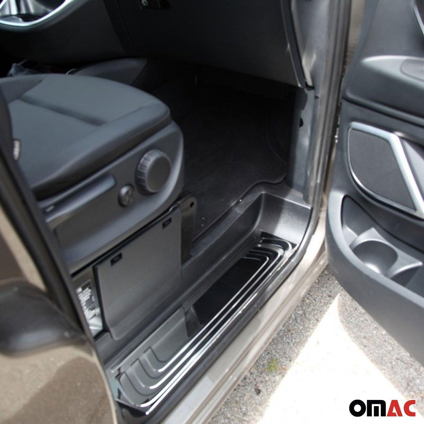 OMAC For Mercedes Metris 2016-2023 Chrome Door Sill Cover Scuff Plate S.Steel 3 Pcs 4733091N