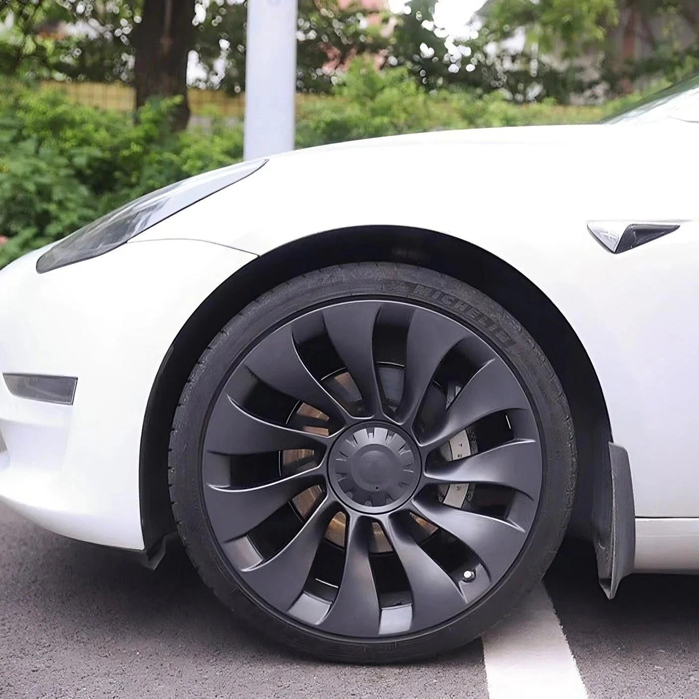 Deals:  Rims for Tesla Model Y/S