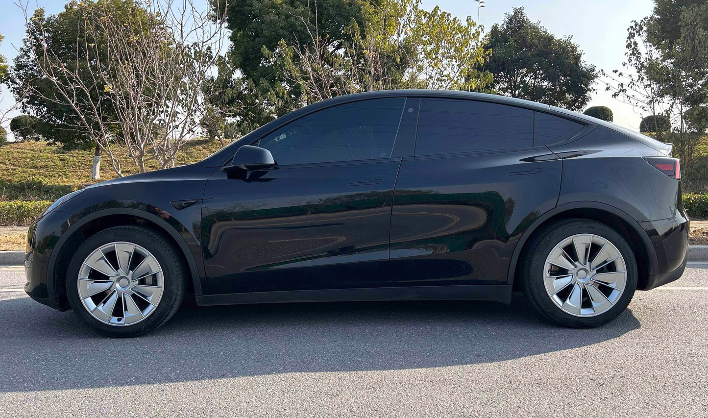 19" Gemini Performance-Style ABS Wheel Hubcaps for Model Y | 4-Piece Set | 5 Colors | 2 Styles | Tool-Free Install