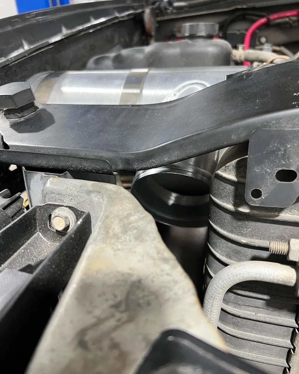 2007-2018 Chevy Silverado / Gmc Sierra 1500 UMP filter adapter plate ( Bolt on )