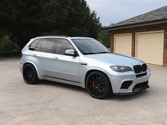 AutoTecknic Replacement Glazing Black Fender Gills - E70 X5M