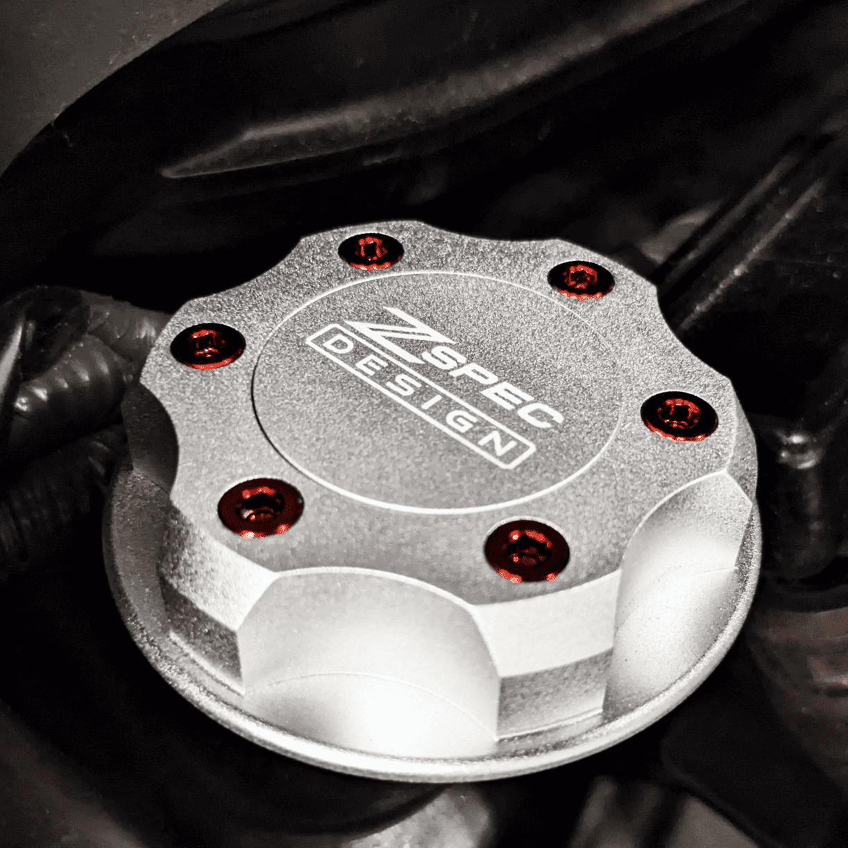 ZSPEC Billet Oil Filler Cap for Nissan/Infiniti/Datsun, Silver Cap w/ Titanium Accents