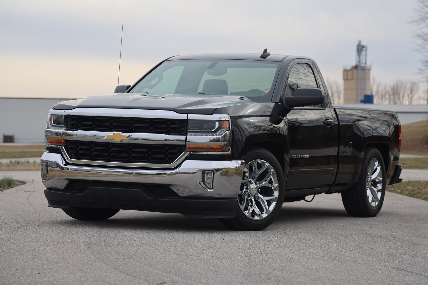 Ridetech HQ Coil-Over System for 2014-2018 GM 1500 2WD w/ OE stamped steel or alu. arms. 11710202