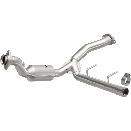 MagnaFlow 2015-2020 Ford F-150 OEM Grade Federal / EPA Compliant Direct-Fit Catalytic Converter MAGNAFLOW-21-475