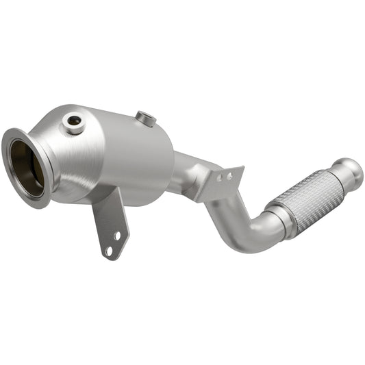 MagnaFlow 2016-2020 Mercedes-Benz Metris OEM Grade Federal / EPA Compliant Direct-Fit Catalytic Converter MAGNAFLOW-21-897