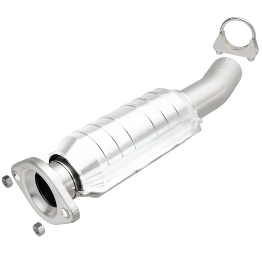 MagnaFlow 2004-2010 Toyota Sienna HM Grade Federal / EPA Compliant Direct-Fit Catalytic Converter MAGNAFLOW-23084
