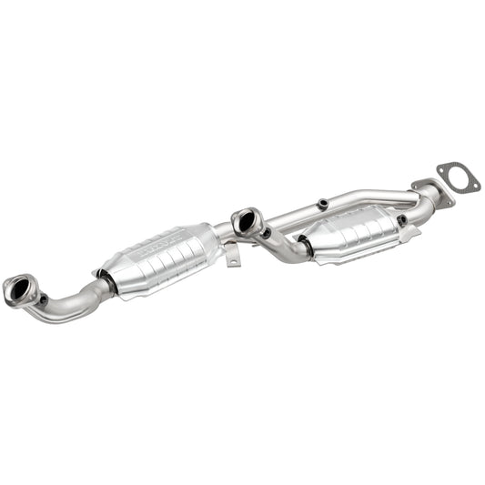 MagnaFlow 1999-2000 Ford Windstar HM Grade Federal / EPA Compliant Direct-Fit Catalytic Converter MAGNAFLOW-23543