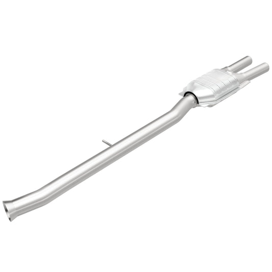 MagnaFlow Standard Grade Federal / EPA Compliant Direct-Fit Catalytic Converter 23662 MAGNAFLOW-23662