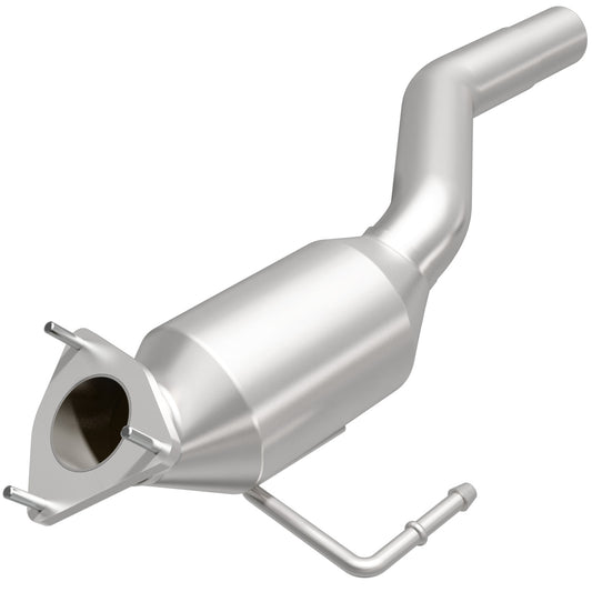 MagnaFlow 2004-2006 Volkswagen Touareg HM Grade Federal / EPA Compliant Direct-Fit Catalytic Converter MAGNAFLOW-24185