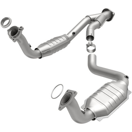 MagnaFlow 2003 Chevrolet SSR California Grade CARB Compliant Direct-Fit Catalytic Converter MAGNAFLOW-4451640