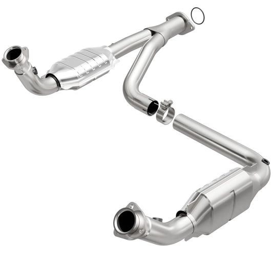 MagnaFlow OEM Grade Federal / EPA Compliant Direct-Fit Catalytic Converter 49644 MAGNAFLOW-49644