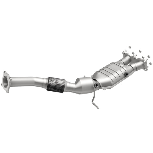 MagnaFlow 2010-2012 Volvo XC60 OEM Grade Federal / EPA Compliant Direct-Fit Catalytic Converter MAGNAFLOW-51691
