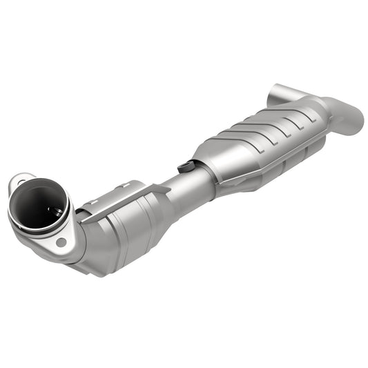 MagnaFlow 2003-2004 Lincoln Navigator OEM Grade Federal / EPA Compliant Direct-Fit Catalytic Converter MAGNAFLOW-51801