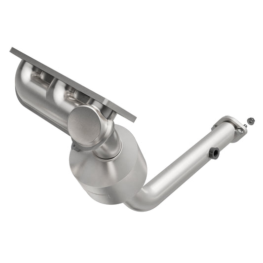 MagnaFlow 2002-2005 Land Rover Freelander OEM Grade Federal / EPA Compliant Manifold Catalytic Converter MAGNAFLOW-51883