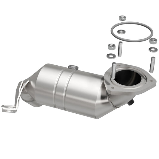 MagnaFlow 2003-2008 Jaguar X-Type OEM Grade Federal / EPA Compliant Direct-Fit Catalytic Converter MAGNAFLOW-52015