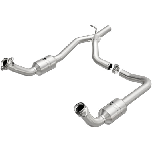 MagnaFlow OEM Grade Federal / EPA Compliant Direct-Fit Catalytic Converter 52153 MAGNAFLOW-52153