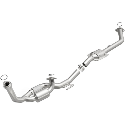 MagnaFlow 1998-2000 Toyota Sienna OEM Grade Federal / EPA Compliant Direct-Fit Catalytic Converter MAGNAFLOW-52457