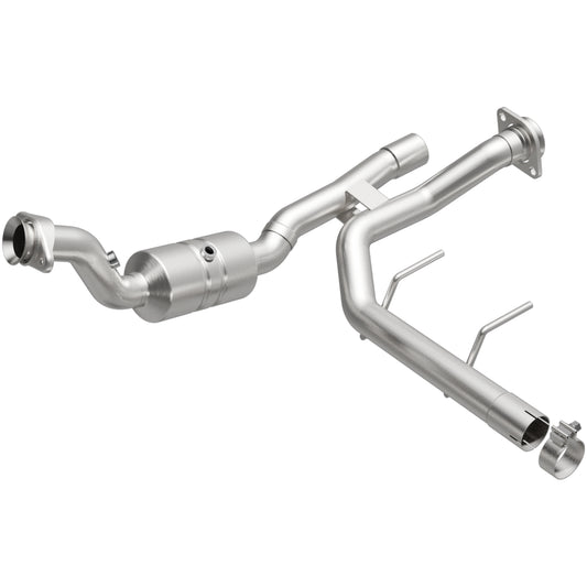 MagnaFlow 2017-2018 Ford F-150 OEM Grade Federal / EPA Compliant Direct-Fit Catalytic Converter MAGNAFLOW-52592