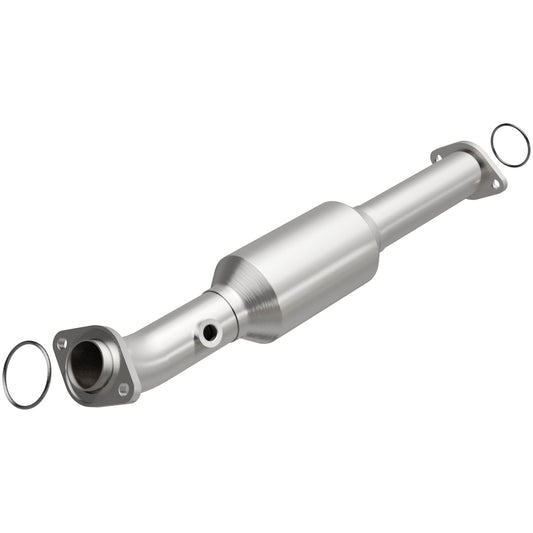 MagnaFlow 2012-2015 Toyota Tacoma California Grade CARB Compliant Direct-Fit Catalytic Converter MAGNAFLOW-5592661