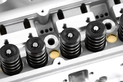 Speedmaster PCE281.2045 Fits Ford SB 289 302 351 Windsor 175cc 62cc Hydraulic Roller Assembled Cylinder Heads