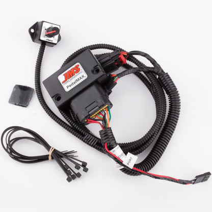 JMS PedalMAX Drive By Wire Throttle Enhancement Device - Plug and Play w/ 2014-2021 GM Direct Injected Vehicles - Includes Control Knob PX1415GM