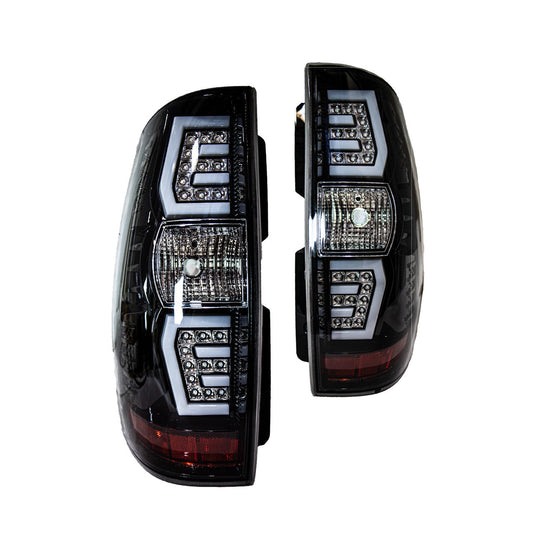 WINJET 2007-2014 Chevy Suburban / Tahoe LED Sequential Tail light-(Gloss Black / Clear) CTRNG0663-GBC-SQ